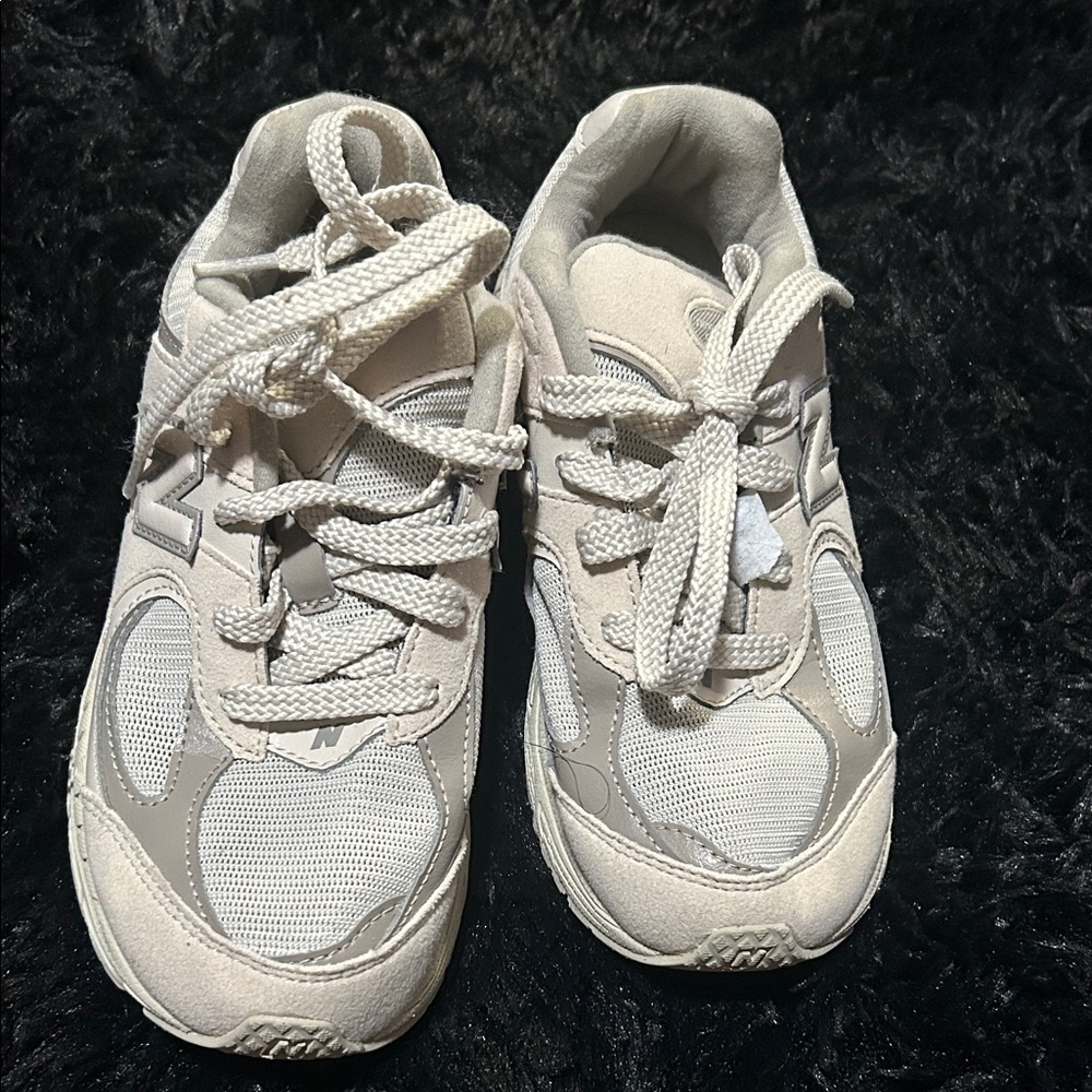 New Balance Kids Cream and Gray Sneakers